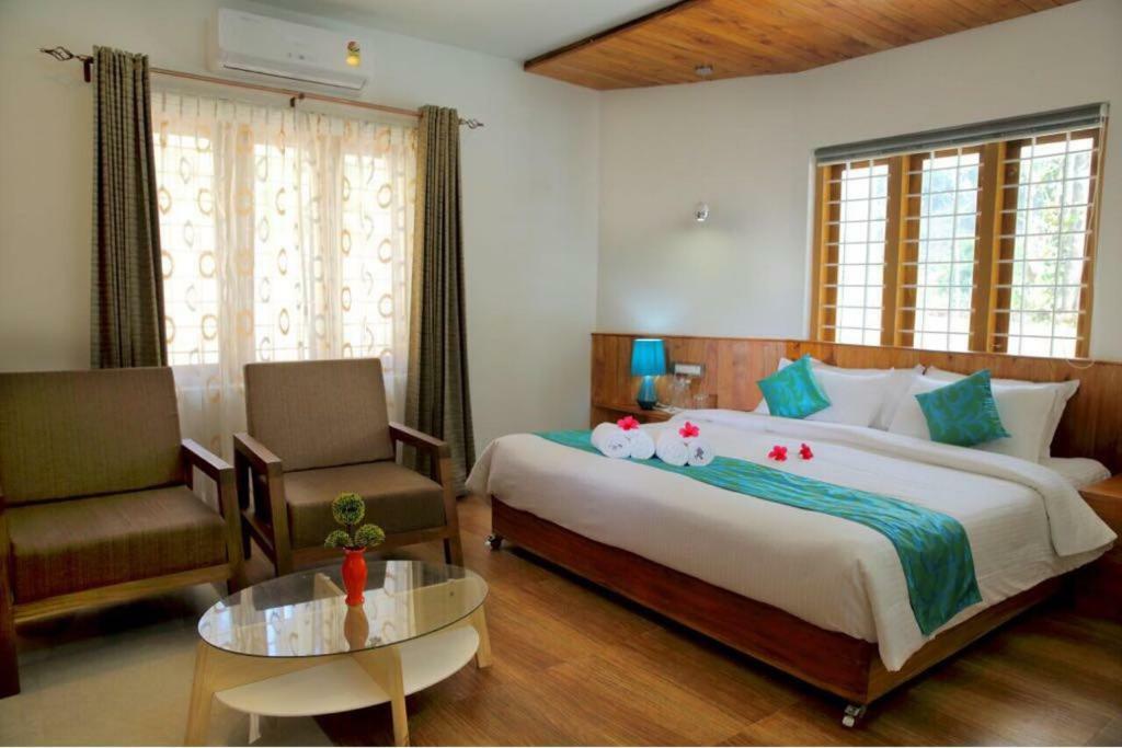 L&G Riverview Haven. Vandiperiyar Ngoại thất bức ảnh